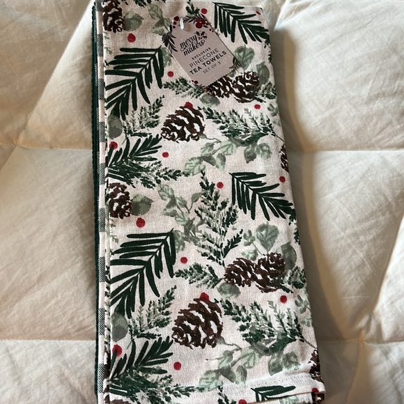 Tea Towels, set of three, new - Picture 5 of 6